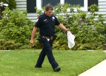 njburkett7's tweet photo. #Aircraftpart recovered in StewartManor, LI. It's sheet metal, measuring one foot square, labeled "A380." @ABC7NY http://t.co/Zq9xmh1JgU