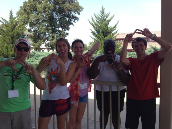 HubLP2014's tweet image. Throwing what we know with the best AD #EYW2014