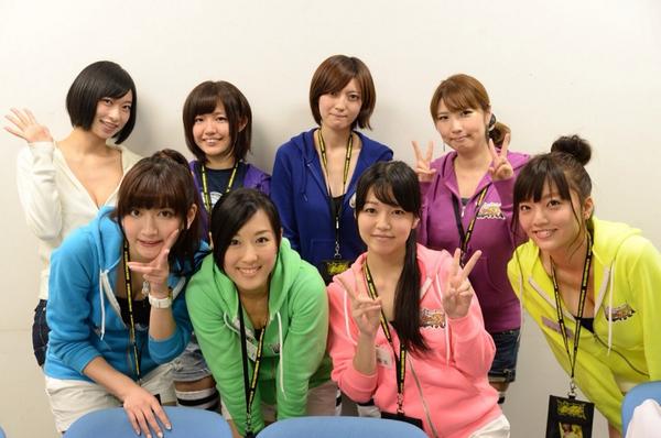 ウルiv女子部 今日は女子部4人全員集合 そして女子部チームとして出場してくれるみなさん 前列は女子部 左から 清水楓 三橋玲子 福島亜美 平塚奈菜 後列はチームのみなさん 左から 倉持由香 チョコ まりぼー かりぱく Http T Co 5acx4elqli