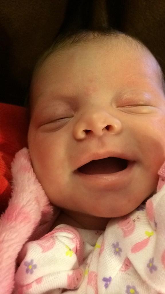 Kenzie_Tillman's tweet photo. You're a month old baby girl. I love you😍 @BrayleeRyan http://t.co/qw73L82c9S