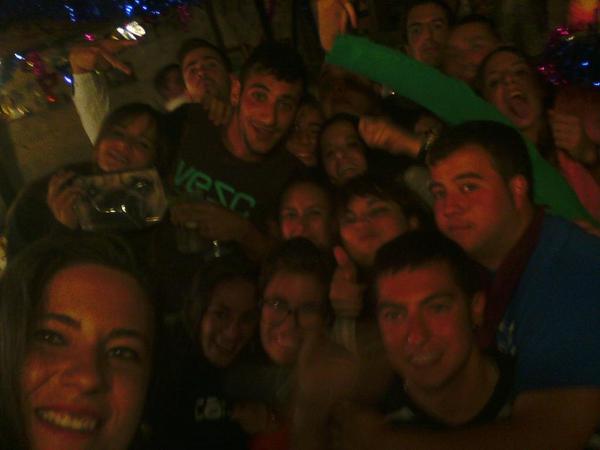 ekhiprieto's tweet photo. #ANGUCITYENFIESTAS #angucianenskleins  @Angucianacity http://t.co/uAr8eh7RAI
