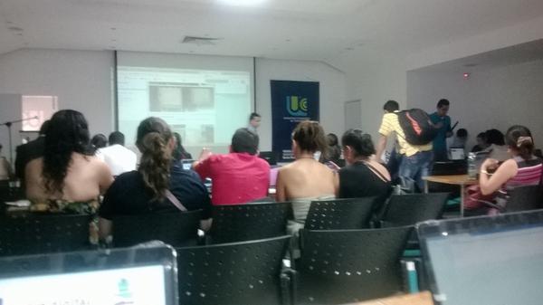 CamargoNeir's tweet photo. En el taller bucara http://t.co/sjgXXWnrE1