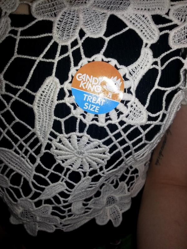 Mandi_in_Colour's tweet photo. @1_berrey Got home and realised this was still stuck to my boob. Good times. #lovemyjob #retailproblems #stickerfiend http://t.co/NedxG1F9dl