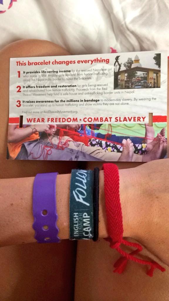 lexie_lexiee's tweet photo. Proud to go to a school that supports my biggest passion! Wear freedom, combat slavery. #redthreadmovement ❌ http://t.co/qyaqId8Uv3