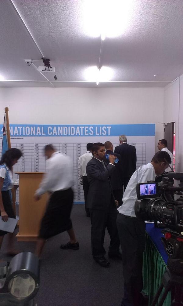 darxidefj's tweet photo. @JacqueeSpeight @Kara_Gold @jmetoro @edwin_nand Last round prep For elections candidate draws #CrewUpdate http://t.co/3ErZZqs0T0