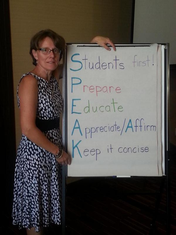 DougNicholls2's tweet image. Trustee @LindaMywaart presenting key communication strategies @PublicSchoolsAB @FMPSD #ymm #wellreceived