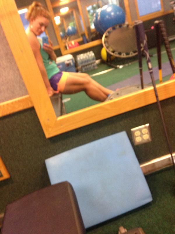 anya__alvarez's tweet photo. After missing my fourth cut by 1 this year, I had to get some frustration out at the gym #golf #lpga #fitness #mad http://t.co/fLDcdPjjrq