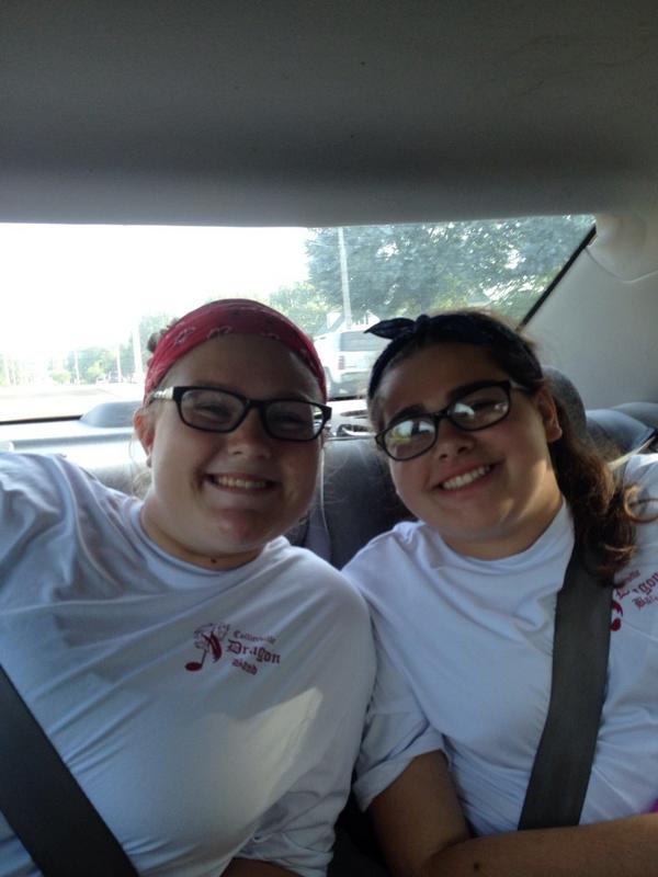 kschillinger101's tweet photo. 2 BFF's off to their 1st game. Go @CHSDragons band! @taytay_renee14 http://t.co/68Y8WMgRWh