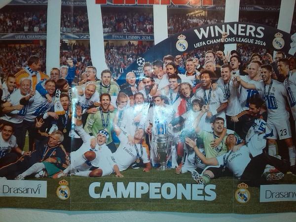 isrivan_95's tweet photo. EnhorabuenaAlAtmPorGanarLaSupercopaDeLaManeraQueLaAGanadoConUnPenaltiNoPitadoEnContraDelAtmYJugandoDeManera SUCIA http://t.co/7uqZKNxGnQ
