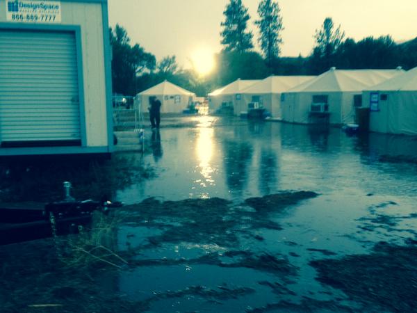 upperfallsfire's tweet image. Upper Falls, Little Bridge, Carlton Complex Fires Incident Command Post receives 1.2 inches of rain on Thurs Aug 21st