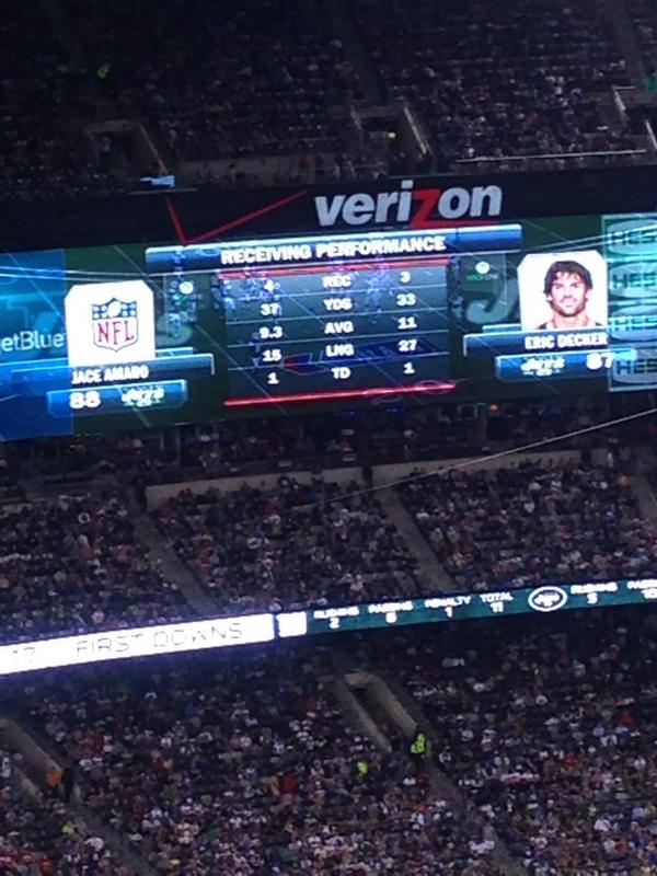 juliannaep918's tweet photo. YES!!!!! Get it @EricDecker87 πππ #GangGreen #BleedGreen @nyjets #DeckerNation @JessieJDecker http://t.co/TPNF37IvZB