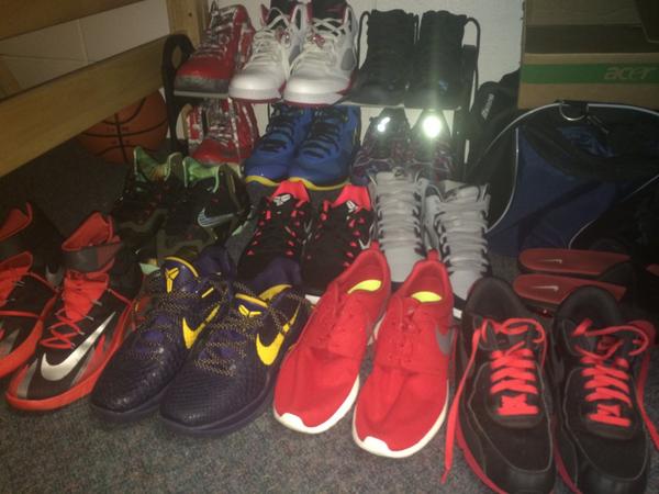 Jerry_Hickey's tweet image. @kicksonfire my college rotation #CollegeKicks