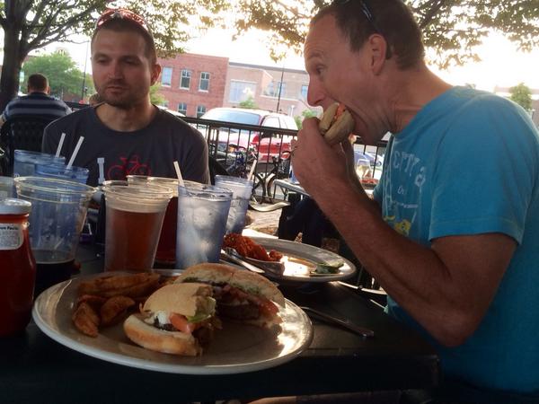 GryphonVelo's tweet photo. Fueling up for a weekend of racing at  @titletownbeer with @QGbiker and @LeBeauMike http://t.co/mp5td37akh