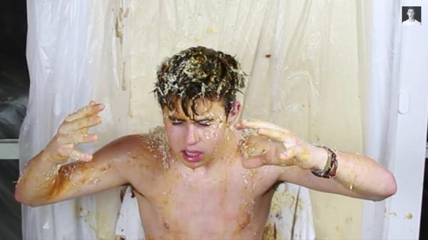 TheHannahRogers's tweet image. This is literally my favorite video😂 nash and cams face😂😂😭😆 hahahaha😭 @camerondallas @Nashgrier