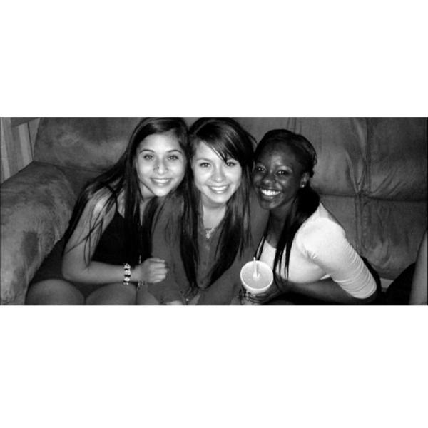 thatgabygirl8's tweet photo. #setbacksat. @kiyomi_marie @dabbs466 http://t.co/rG3s7kZSwd