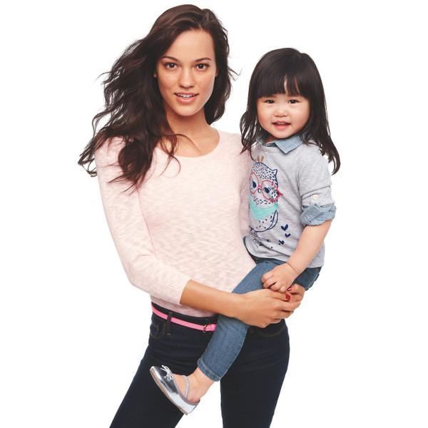 OldNavy's tweet photo. This weekend only - Adult jeans at $15 and Kids &amp; Baby jeans at $8. Limit 5 per customer. Select styles only. http://t.co/Itc6pIvIqO