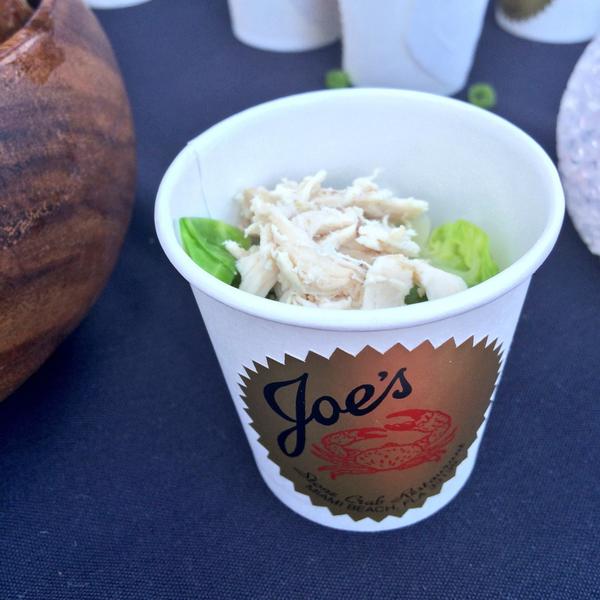 lafoodwine's tweet photo. We can't pick our favorite #StreetFood at the #LAFW14 Asian Night Market http://t.co/YShyIO2EAY