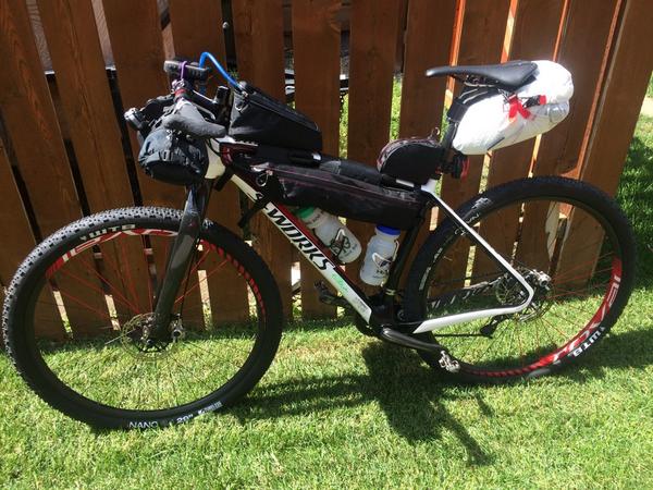 teejaywyo's tweet photo. @teejaywyo bikepacking rig http://t.co/eRuSIo8coG