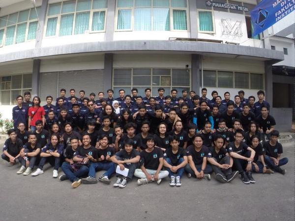 Panitia penyambutan siap menyambut MABA MESIN 2014