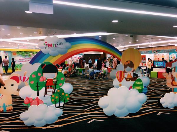 syvqillx's tweet photo. sometimes I wonder how many silly things I put myself up for... #storytelling #inmalay #whut #syaqpls #cholnakmampus http://t.co/s1Bll5i5gW