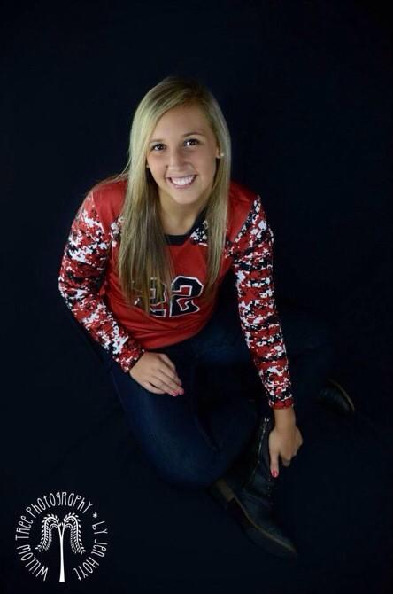 WMU18Follow's tweet image. Hey Kendra Clay From Jackson! Staying in Harvey 321 Dietetic/exercise science @yogirrlkenn 😎 #WMU18