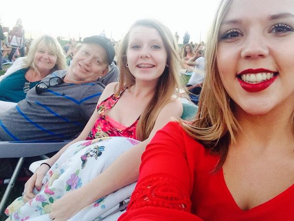 AllTimeAudrey's tweet photo. So excited!!!  #rascalflatts #sherylcrow #rewind #rewindconcert #enter http://t.co/tiOVDSiIyd