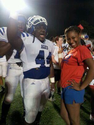 AmasImani's tweet photo. Best friend we do it for you ❤️💙2⃣🏈 http://t.co/xZgOqAWXQe