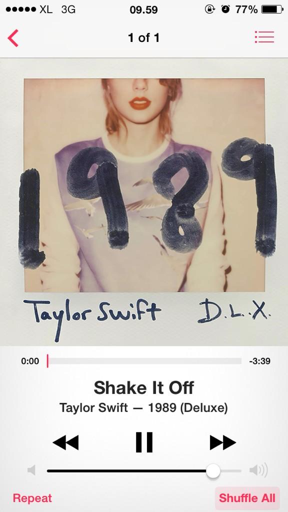 kalystaalison's tweet image. @taylorswift13 MOM I MADE YOUR SONG FOR MY ALARM HOWS THAT? #IMDANCING