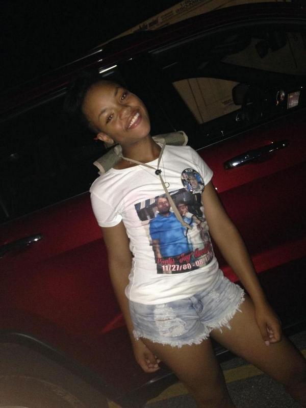 vintageTHVG's tweet photo. My Daddy Is My World 
Fly In Paradise 😘❤🔒💍💎🎀🙌
Daddy's Brat http://t.co/ARaU0itMqC