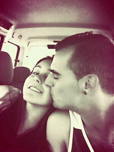 pxispas09's tweet photo. Exo de menos stos besos a sta persona tan especial para mi...tqm wpxmaaa @pepexispas http://t.co/jmgKblRrHT
