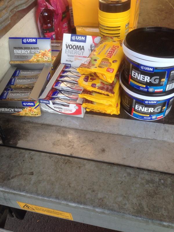 MBowater's tweet photo. So @ayslogistics ready for day2 #HelpCure of @CyclingForHarry I waiting for @TeamHaggis2014 @USN_UK @GWaterCoolers http://t.co/iOzxGRqB4w