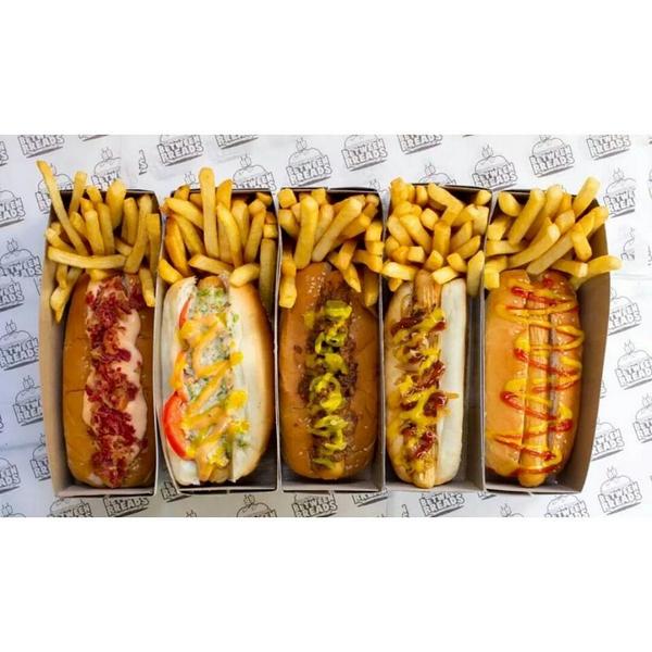 BetweenBreads's tweet image. Hot Dogs at the #Bombaylocal! RT @SmallFryCo