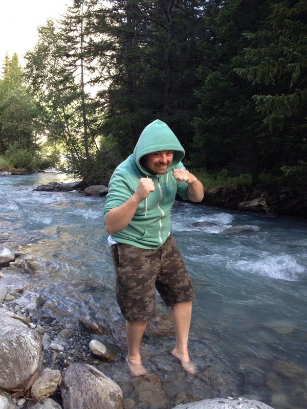 GardiniLuca's tweet photo. In allenamento continuo! Acqua e aria fondamentali #vda #lathuile #planibel http://t.co/ciAwjedPVd