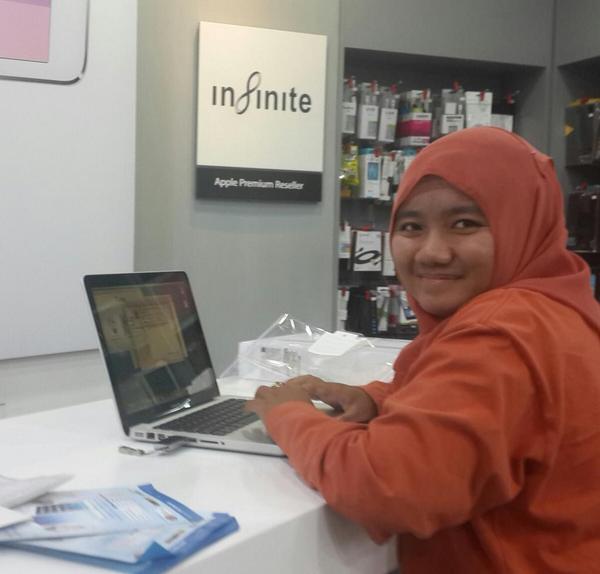 utarianggita's tweet image. Alhamdulillah..dapet juga MBPnya😊 thank you @InfiniteAPR_id untuk pelayanan yang sangat baik &amp;amp; ramah #smileandshare