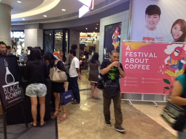 diskodelivery's tweet photo. We're @theGOODSdept checkin' out their "A Festival About Coffee". Nice crowd great coffees, Sir! @AntonWirjono http://t.co/7xzkyjvK2t