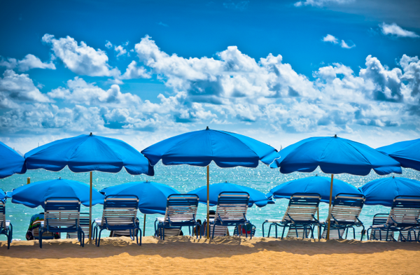 CruiseNorwegian's tweet photo. RT if finding some much needed beach time is the only thing on your mind today. #CruiseLikeaNorwegian http://t.co/dOwhaKows8