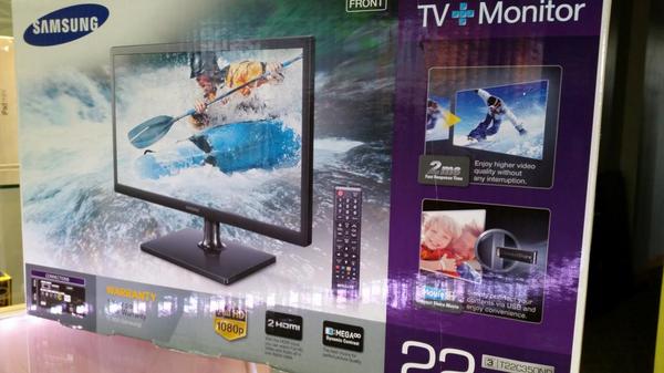 tekstoremiami's tweet photo. Algunos de los modelos de tvs http://t.co/2Oi7G5xqHT