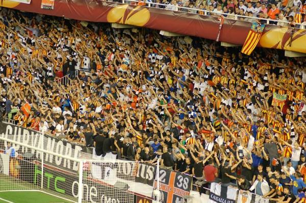 AntimadridVCF's tweet photo. Tu eres nuestro orgullo, vamos campeón! #AmuntValencia http://t.co/OxWyPaQXW5