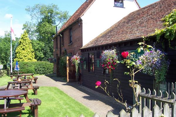 thewhiterockinn's tweet photo. Enjoy a top restaurant experience in the heart of the Kent countryside at the White Rock Inn! http://t.co/w38VoDtPJJ http://t.co/AOjwSZvexH