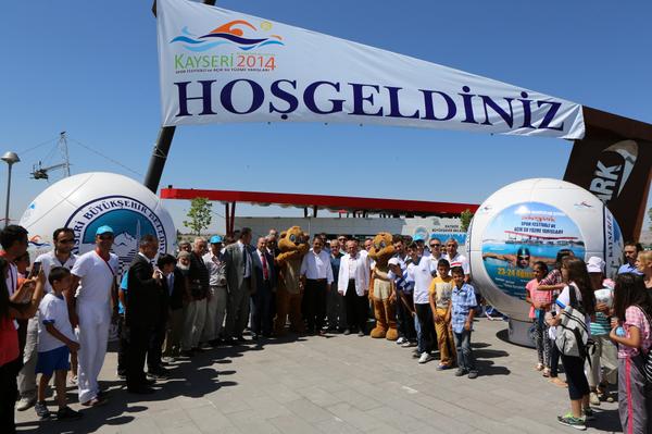 Kayseri 2014 Spor Festivali ve Açık Su Yüzme Yarışları'nın açılış törenini gerçekleştirdik.