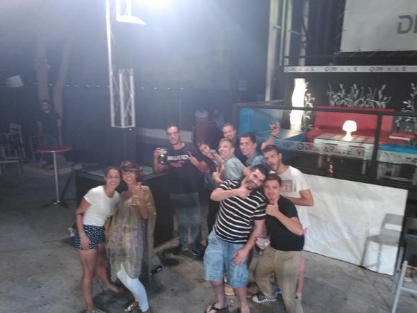 el_wilyfo's tweet photo. Valliaaa cuadrillaaa!!!!!!!! http://t.co/IoMlxdOLAJ