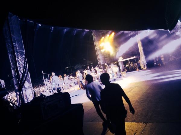 Tokyo Ska Paradise Orchestra スカパラ Monster Bash 初っ端から細美武士さんのサプライズ登場で Diamond In Your Heart を披露 お客さんのものすごい歓声が 写真は細美さん登場の瞬間 Tspo Http T Co Hki4bqhnn0 Twitter Tokyo Ska Paradise Orchestra スカパラ Monster Bash 初っ端から細美武士さんのサプライズ登場で Diamond In Your Heart を披露 お客さんのものすごい歓声が 写真は細美さん登場の瞬間 Tspo Http T Co Hki4bqhnn0 Twitter