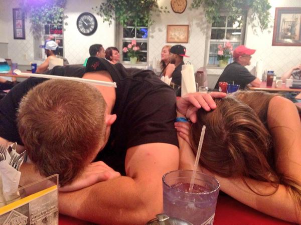 _tayerin's tweet photo. @ashessmashes @B0URQUIN My favorite of the night. You're welcome. http://t.co/qJQEvoTq4W