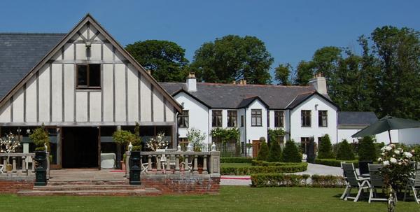 GreatHall1's tweet photo. Our next Open Day here is Sun Sept 14th with @twelvethornton and @thevillaoutside - 11am -4pm. #weloveweddings http://t.co/1L3O9Ll5m1