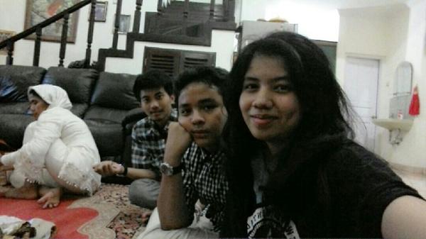 filza00's tweet photo. @astarialyssa @iyan11rk via #Camera360# http://t.co/pVwDOzXkKi