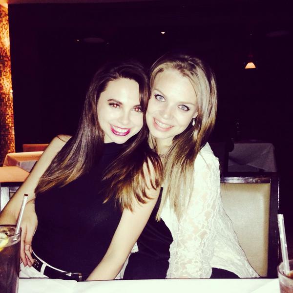 misskittyfaye1's tweet photo. 💁 #soho #london #makeupartists http://t.co/kArwCUYFXI
