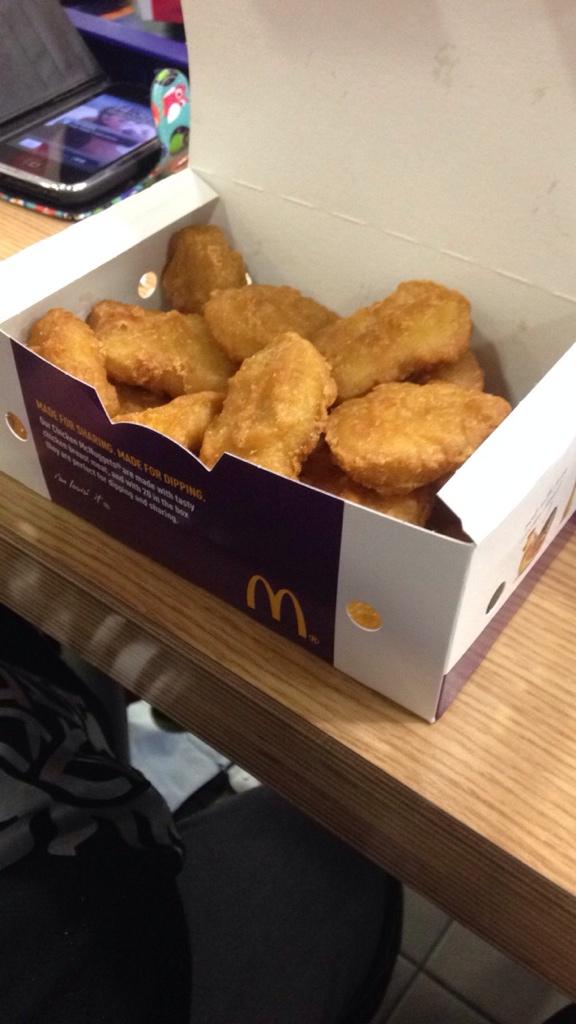 StrexKevin's tweet image. Even Smiling Gods need to eat, and McDonald's is worthy #NuggetsAreLife