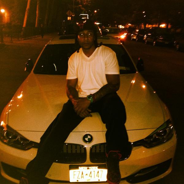 smooth_diamonds's tweet photo. Staying in the paint http://t.co/8yNyN4Bvo1