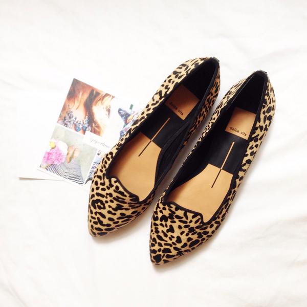 forevervanny's tweet image. Can I wake up every Saturday to a pair of shoes please 😂 #piperlime @piperlime