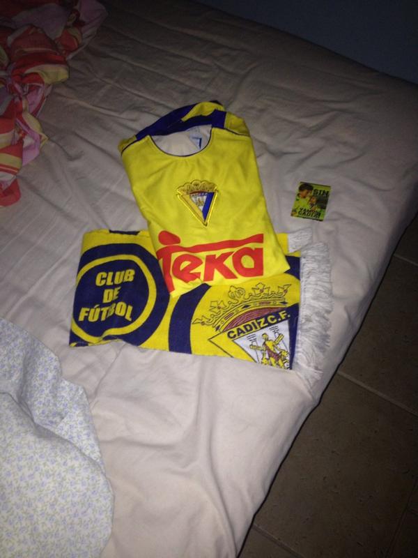 jmsabo05's tweet photo. Todo preparado!! #vamoscadiz @portalcadista @manuel_mesas10 @ivanesteban104 http://t.co/SmOzPTMjWx